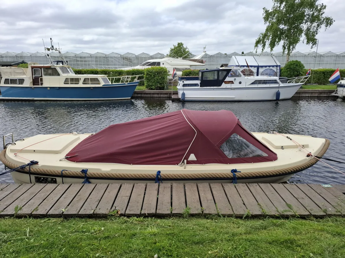 Polyester Sloop Oud Huijzer 560