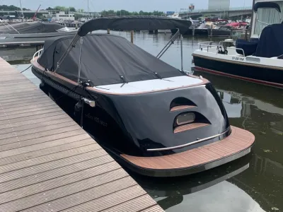 PVC Sloop Maxima 620 Photo 1
