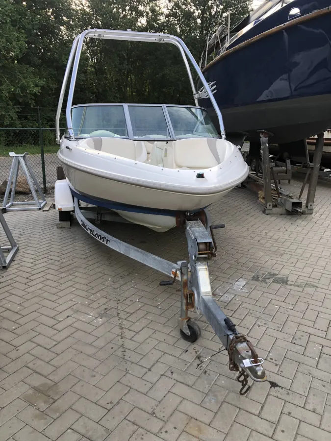 Polyester Speedboat Maxum 1750 SR