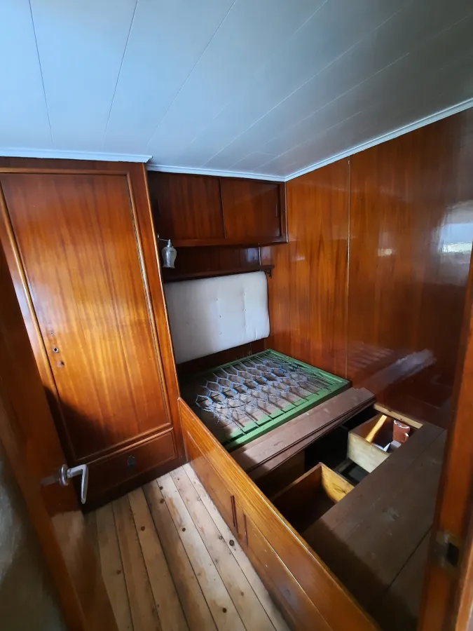 Steel Houseboat Chantier de Thuin Freycinet