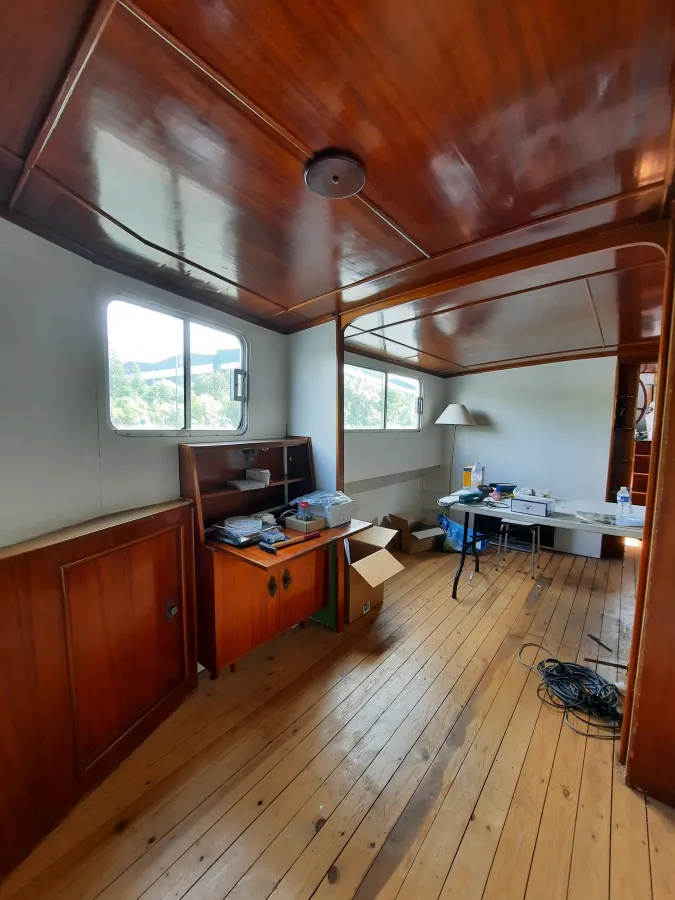Steel Houseboat Chantier de Thuin Freycinet