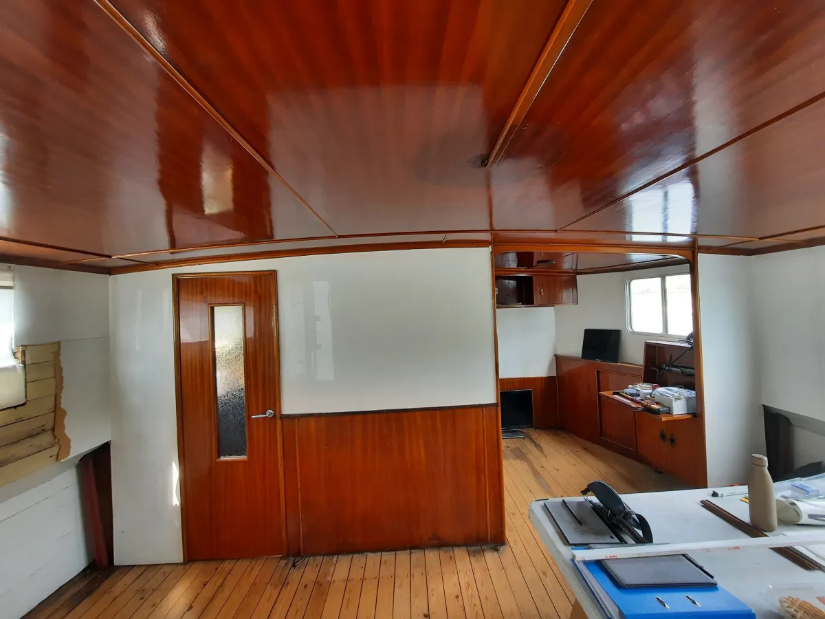 Steel Houseboat Chantier de Thuin Freycinet