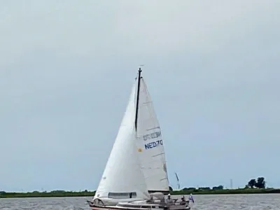 Polyester Zeilboot Wing 720 Foto 2