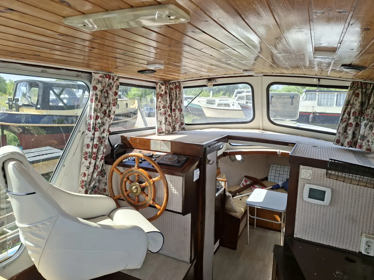 Staal Motorboot Motorkruiser 850