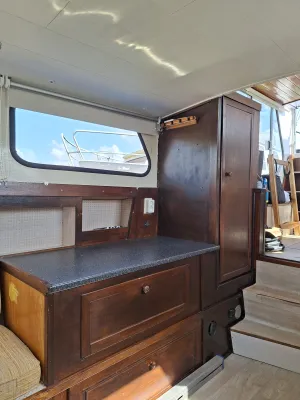 Steel Motorboat Motor cruiser 850 Photo 8