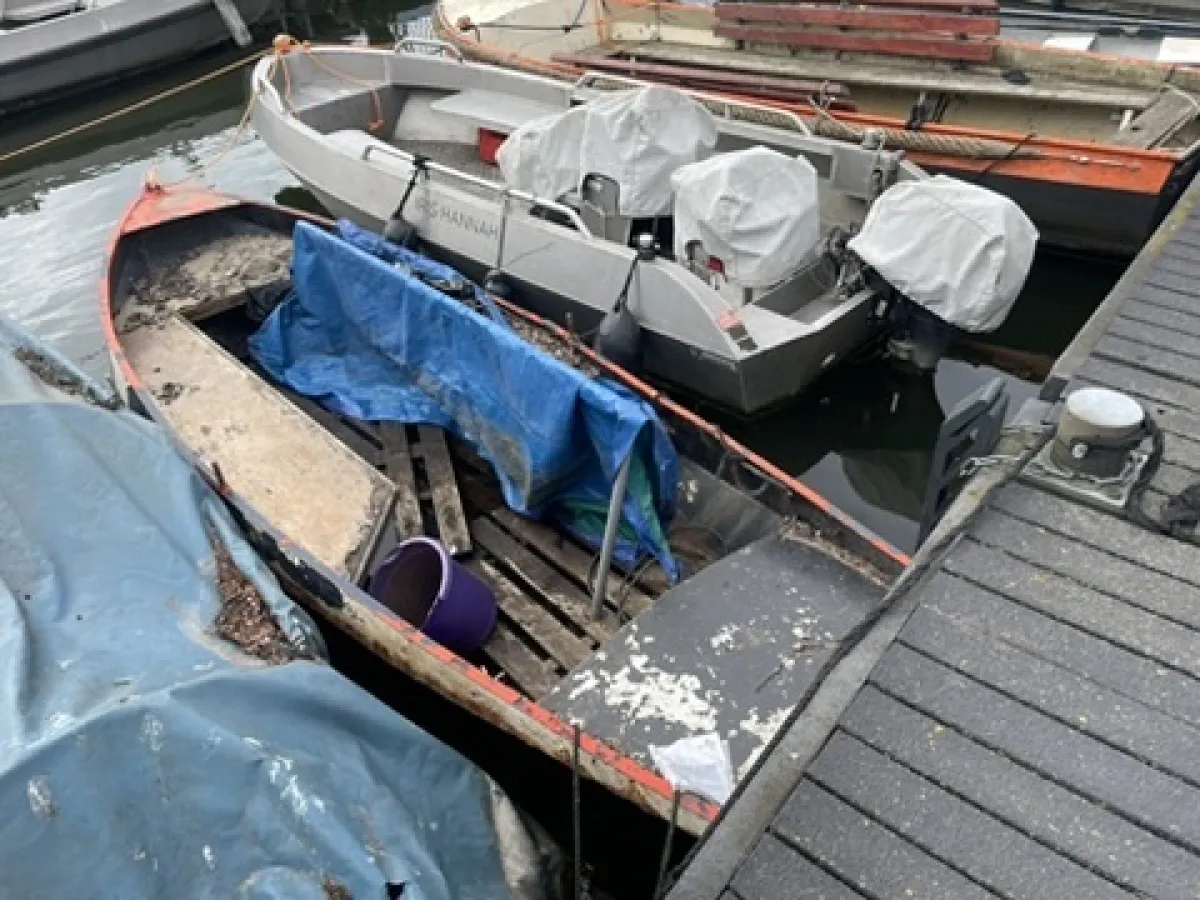 Steel Budgetboat Vlet 350