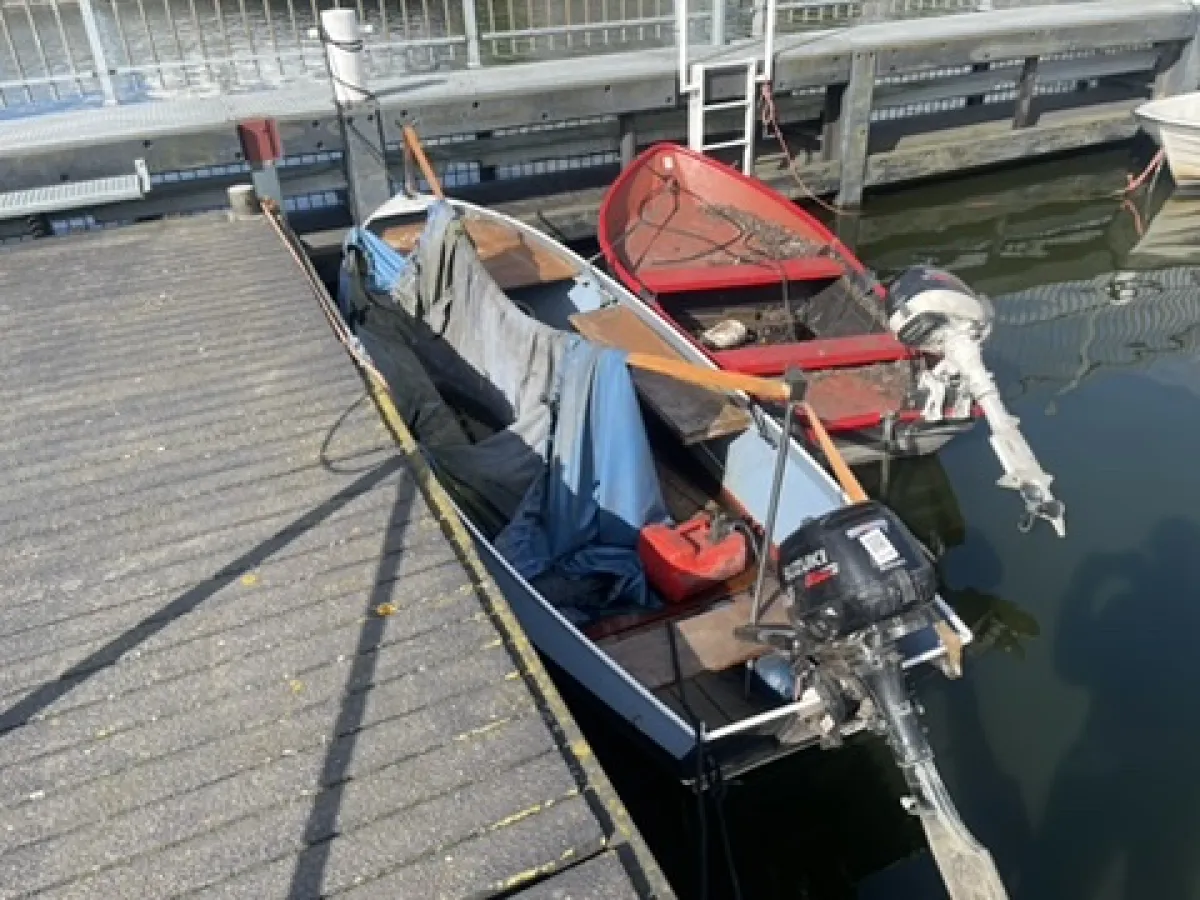 Steel Budgetboat Vlet 420