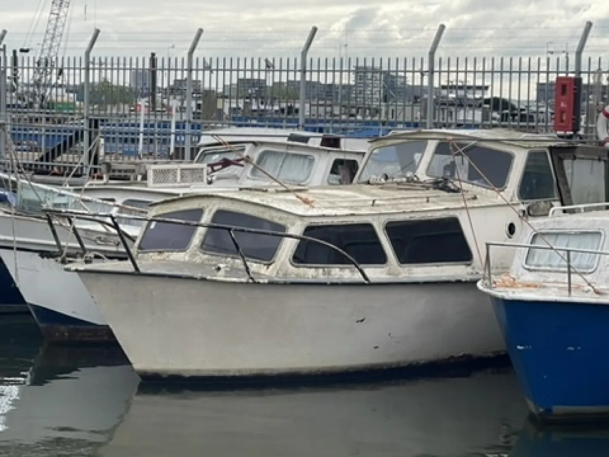 Acier Bateau économique Bateau à cabine 800