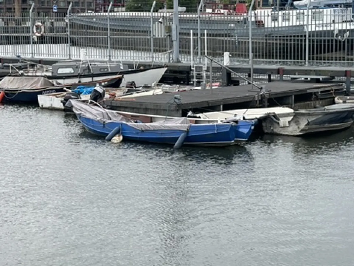 Steel Budgetboat Vlet 600