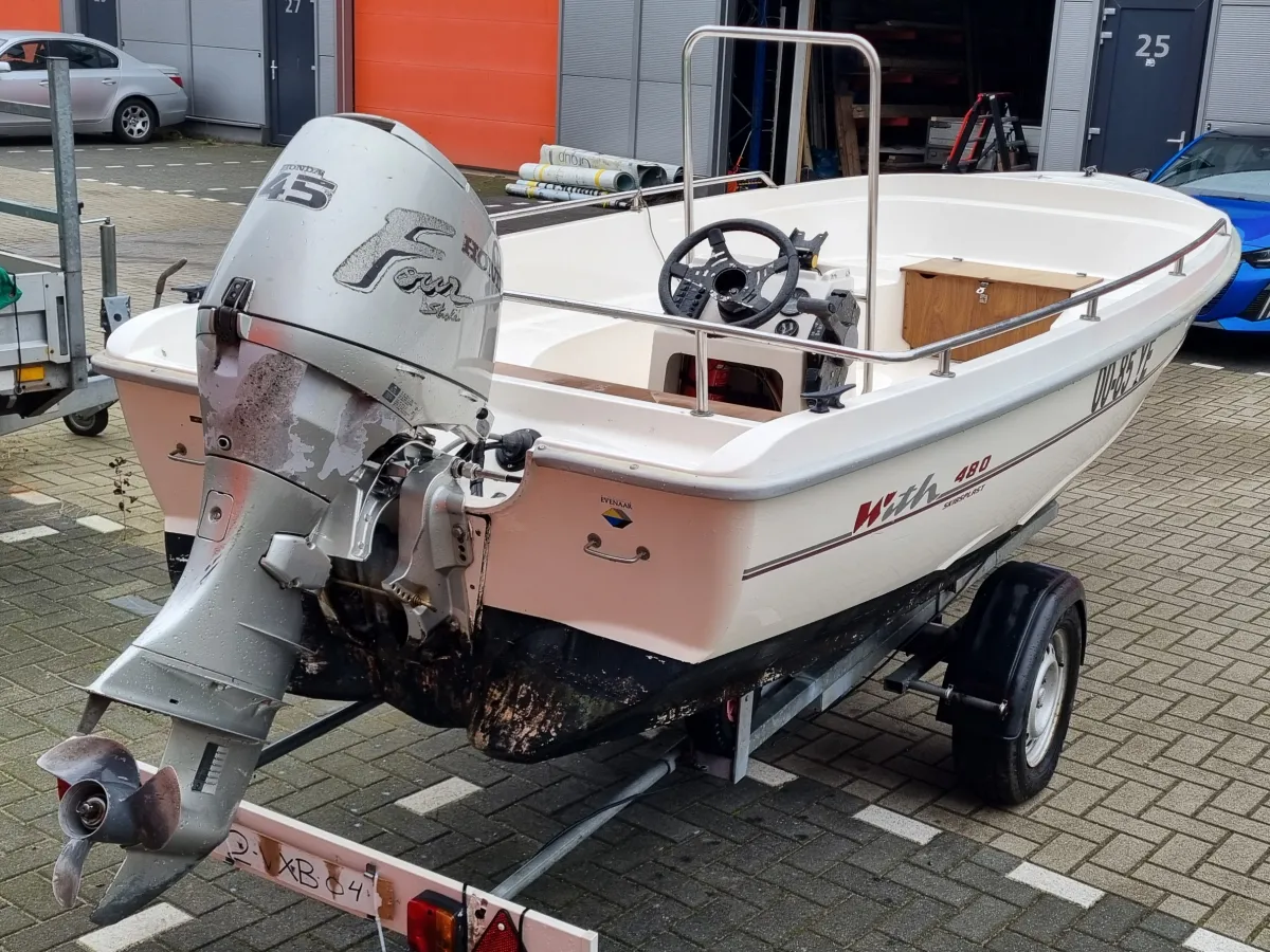 Polyester Console boat With 480