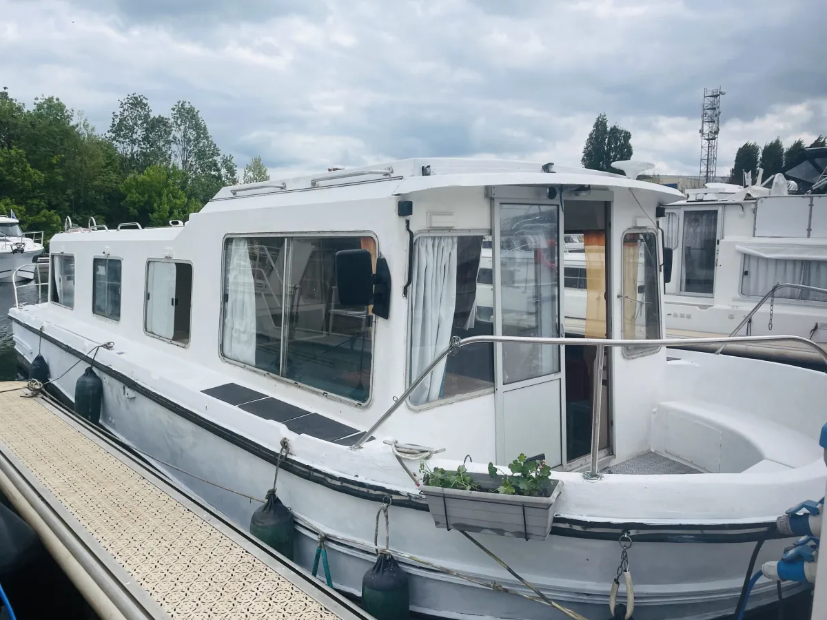 Polyester Péniche Jeanneau Eau Claire 1130