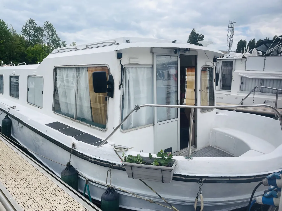 Polyester Péniche Jeanneau Eau Claire 1130