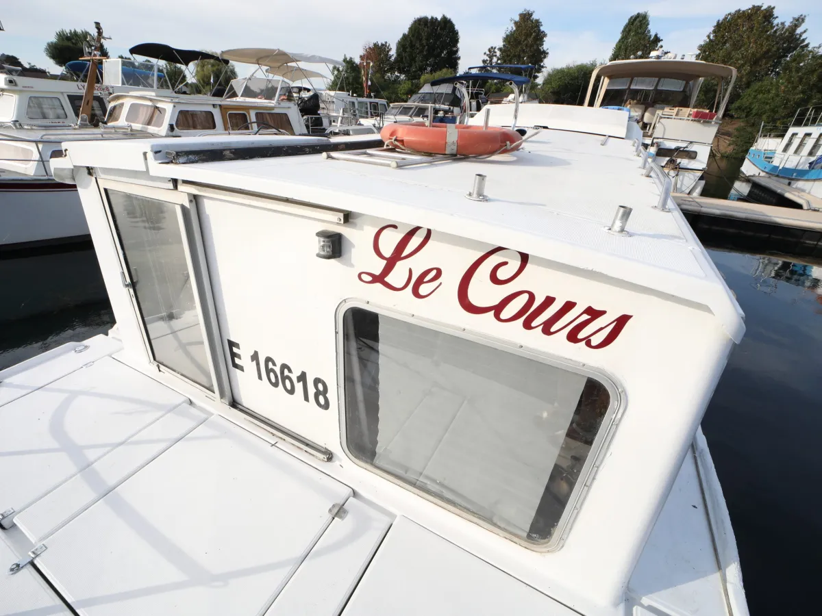Polyester Péniche Jeanneau Eau Claire 1130