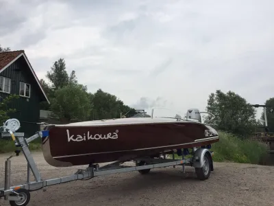 Wood Speedboat Rascal Runabout Photo 9