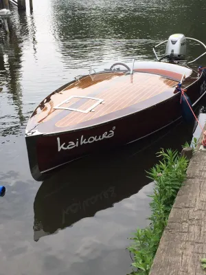 Wood Speedboat Rascal Runabout Photo 1