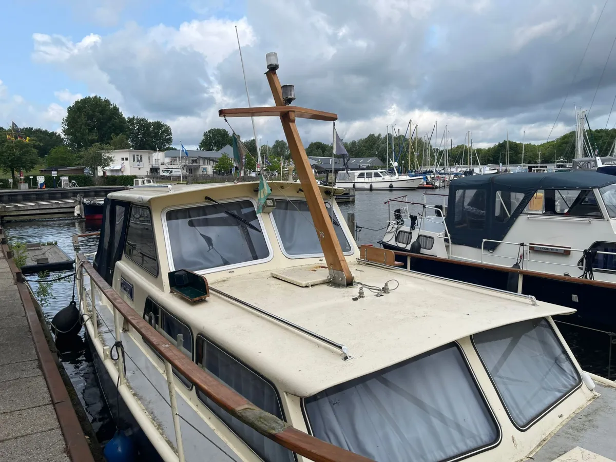 Steel Motorboat Tjeukemeer 900AK