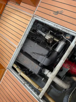 Steel Motorboat Tjeukemeer 900AK Photo 20