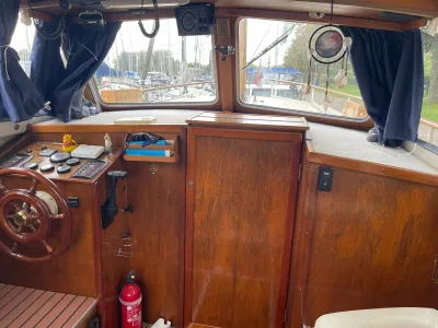 Steel Motorboat Tjeukemeer 900AK Photo 13