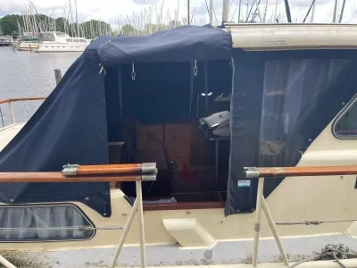 Steel Motorboat Tjeukemeer 900AK Photo 35