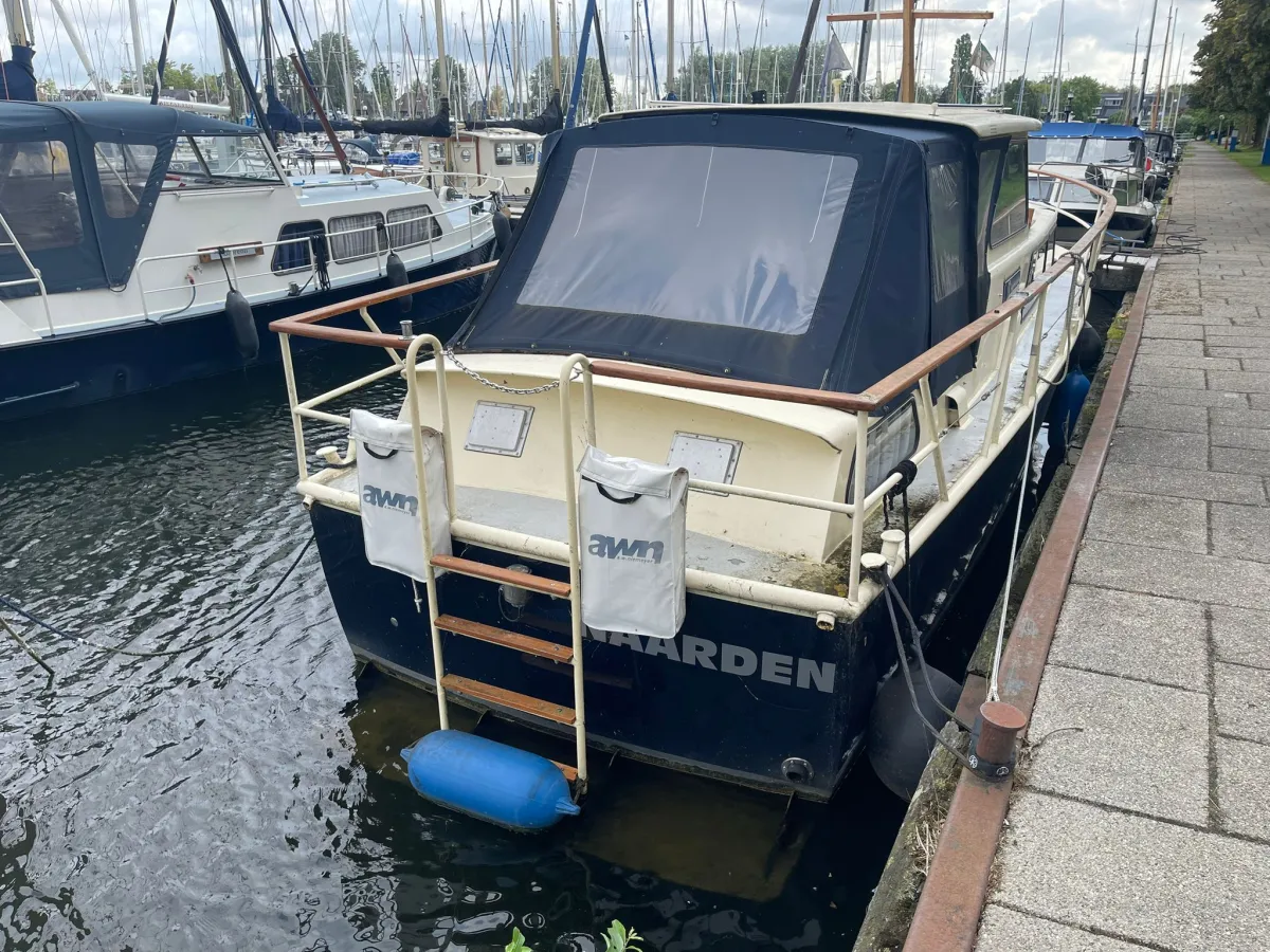 Steel Motorboat Tjeukemeer 900AK