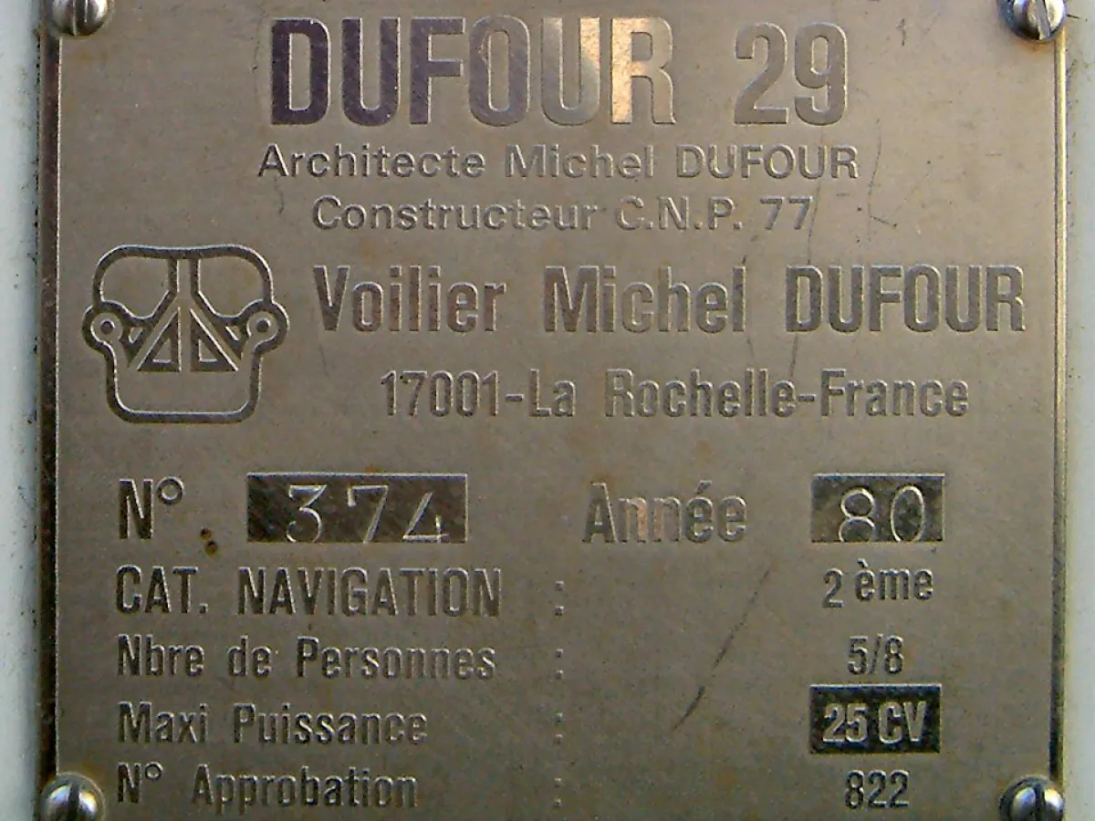 Polyester Sailboat Dufour 29