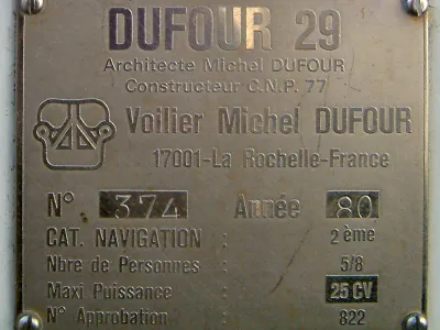 Polyester Sailboat Dufour 29 Photo 17