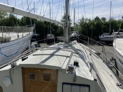 Polyester Sailboat Dufour 29 Photo 24