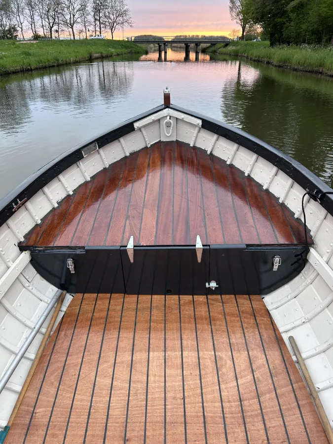 Holz Sloep Rettungsboot 465