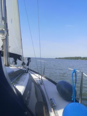 Polyester Sailboat Dufour 1800 Photo 14