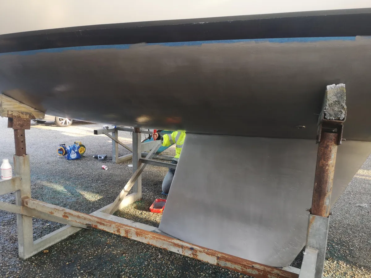 Polyester Sailboat Dufour 1800