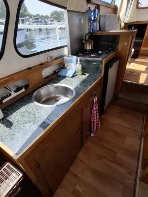 Steel Motorboat Ten Broeke Kruiser Photo 6