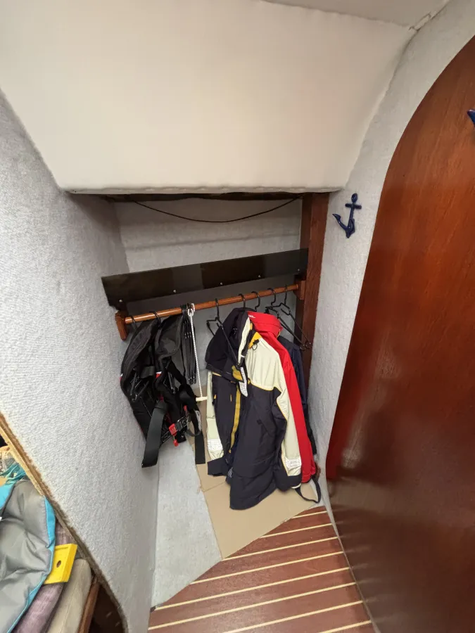 Polyester Sailboat Verl 900