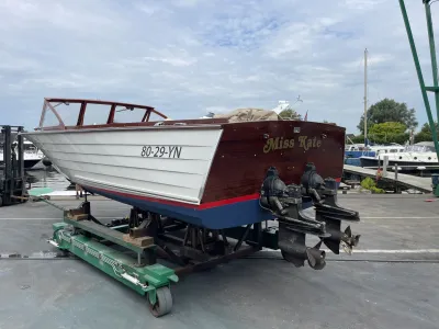 Wood Speedboat Cruisers inc. Barnegat Photo 7