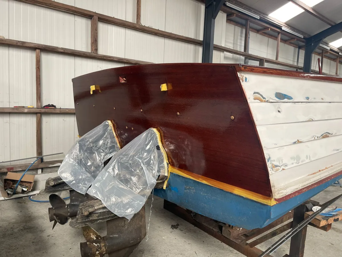 Wood Speedboat Cruisers inc. Barnegat