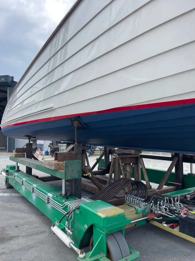 Wood Speedboat Cruisers inc. Barnegat