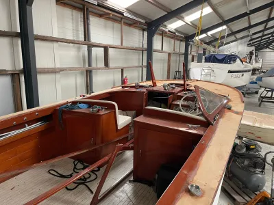 Wood Speedboat Cruisers inc. Barnegat Photo 16