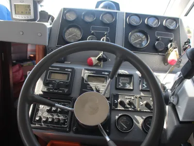 Polyester Motorboat Sealine 305 Statesman Photo 6