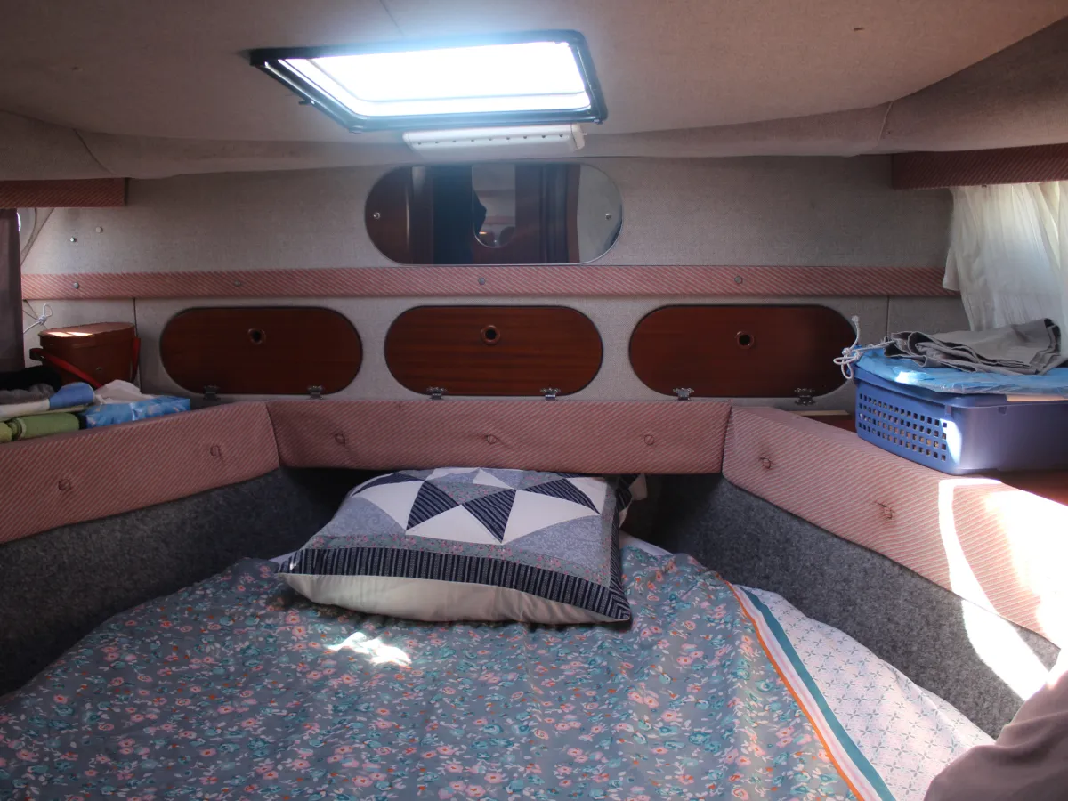 Polyester Motorboat Sealine 305 Statesman