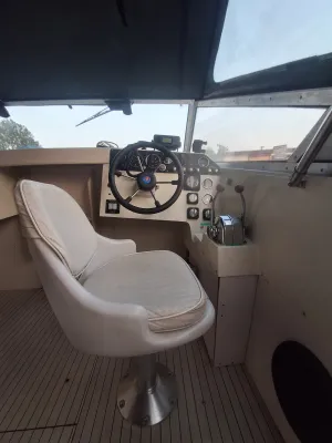 Polyester Speedboat Fjord 24 daycruiser Photo 10