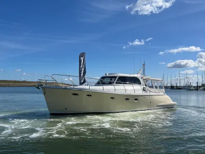 Polyester Motorboat Rockharbour 42S Photo 7