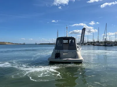 Polyester Motorboat Rockharbour 42S Photo 14