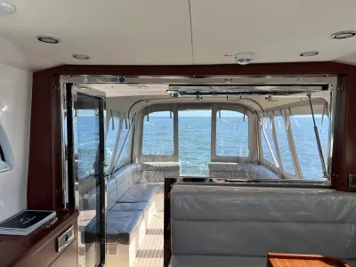 Polyester Motorboat Rockharbour 42S Photo 16