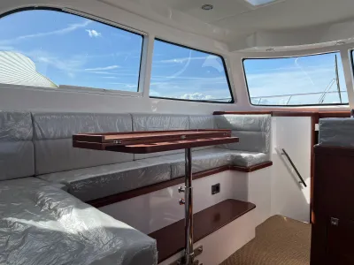 Polyester Motorboat Rockharbour 42S Photo 18