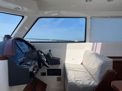 Polyester Motorboat Rockharbour 42S Photo 20