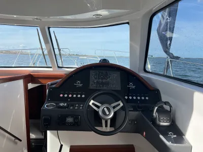 Polyester Motorboat Rockharbour 42S Photo 22