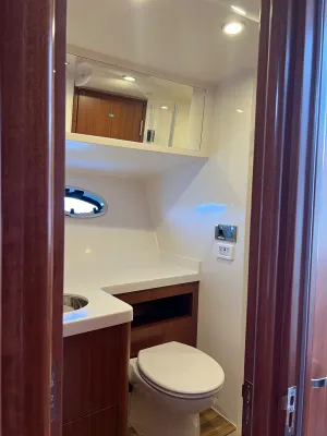Polyester Motorboat Rockharbour 42S Photo 43