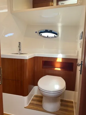 Polyester Motorboat Rockharbour 42S Photo 57