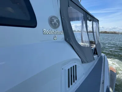 Polyester Motorboat Rockharbour 42S Photo 80