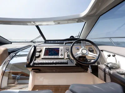Polyester Bateau à moteur Princess v56 Photo 17