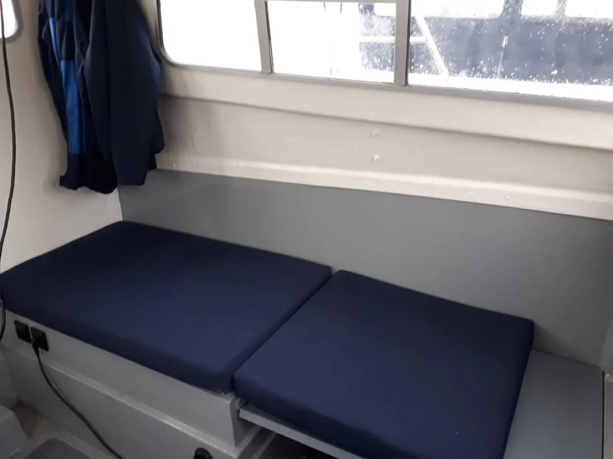 Polyester Workboat Offshore Yachts 707